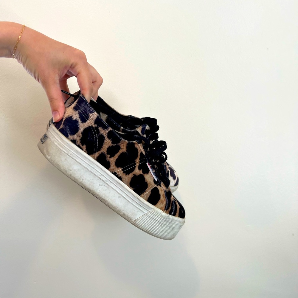 Platform animal print supergas